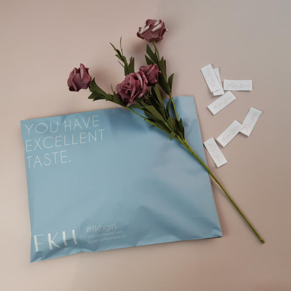 Low MOQ blue biodegradable mailing bag custom logo, do you like it?