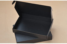 Load image into Gallery viewer, Customized logo corrugated box clothing shipping mailer boxes
