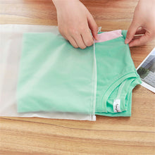 Load image into Gallery viewer, Hot Selling Eco friendly Zipper Resealable Clothes Frosted Plastic Bag

